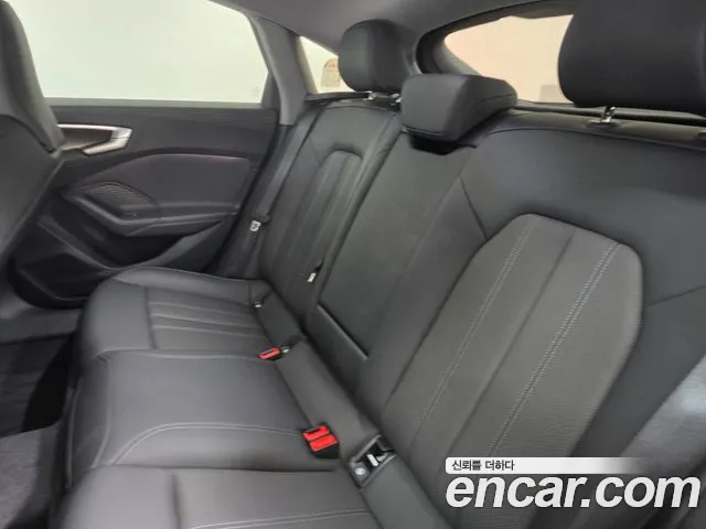 Audi A5 B10 — Фото автомобиля 10