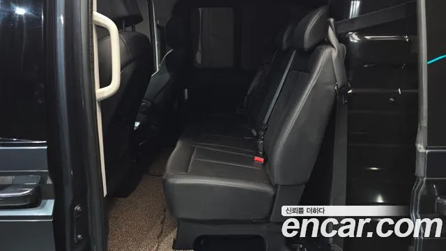 Hyundai Staria — Фото автомобиля 12