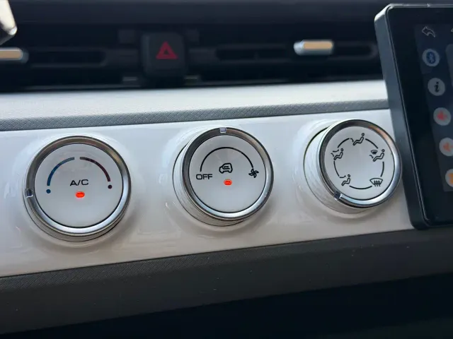 Wuling Hongguang Mini EV — Фото автомобиля 17