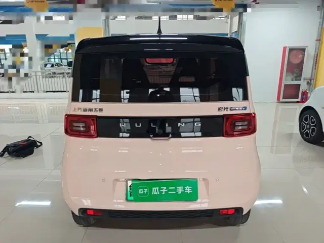 Wuling Hongguang Mini EV — Фото автомобиля 5