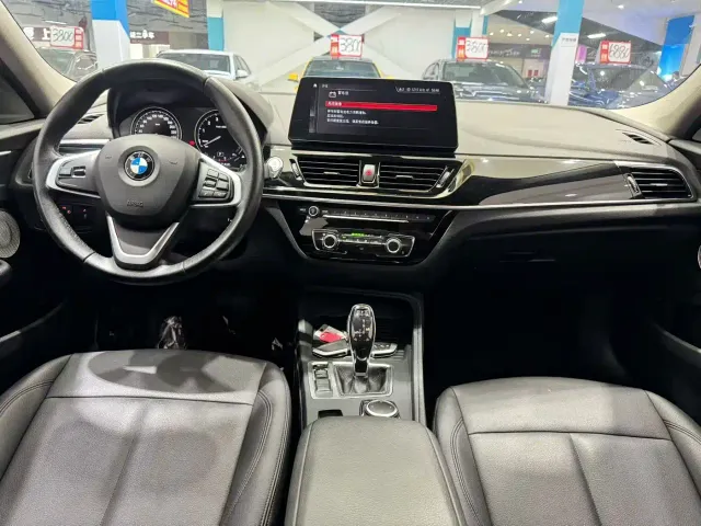 BMW 1 Series — Фото автомобиля 5