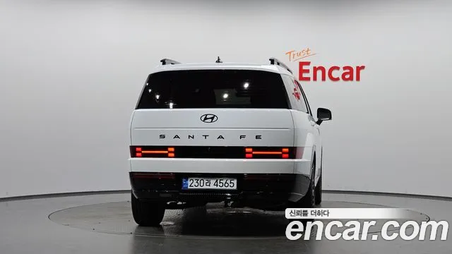 Hyundai Santafe — Фото автомобиля 4
