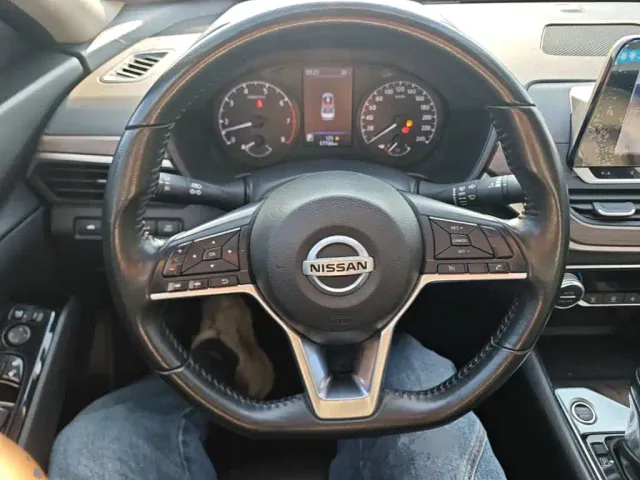 Nissan Teana — Фото автомобиля 10