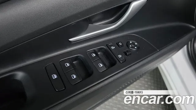 Hyundai Avante CN7 — Фото автомобиля 11