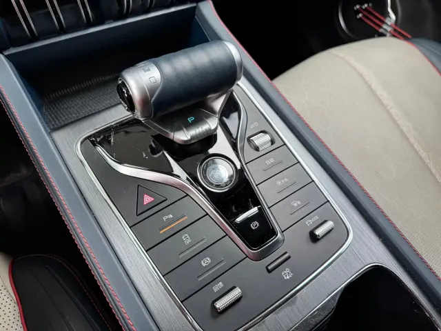BYD Yuan PLUS — Фото автомобиля 18