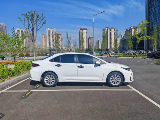 Toyota Corolla — Фото автомобиля 8