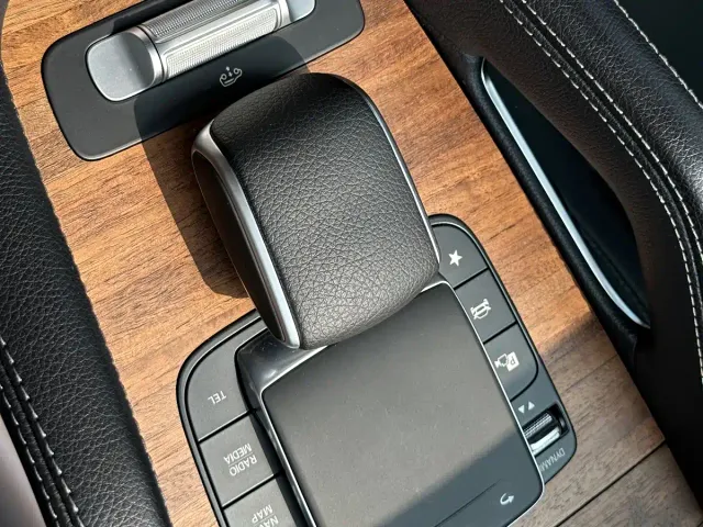 Mercedes-Benz GLE-Class — Фото автомобиля 9