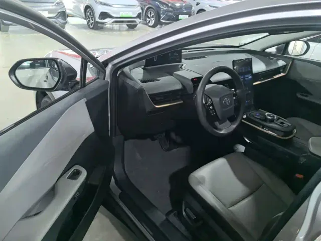 Toyota bZ3 — Фото автомобиля 15