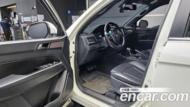 KG_Mobility_Ssangyong Rexton Новый Rexton Sport Дизель 2.2 4WD — Фото автомобиля 11