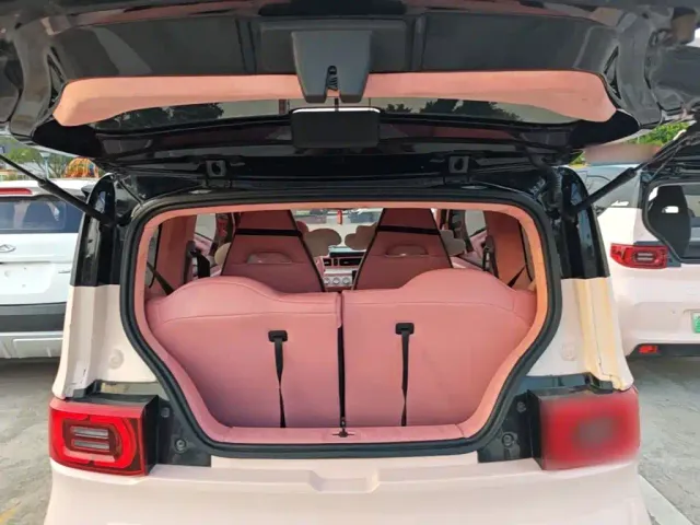 Wuling Hongguang Mini EV — Фото автомобиля 18
