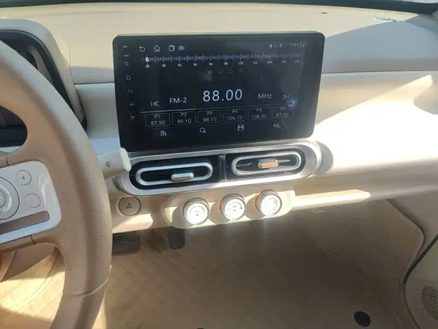 Wuling Hongguang Mini EV — Фото автомобиля 12