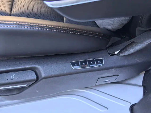GAC Trumpchi E8 — Фото автомобиля 22