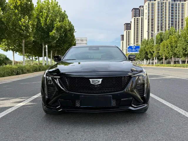 Cadillac CT5 — Фото автомобиля 2
