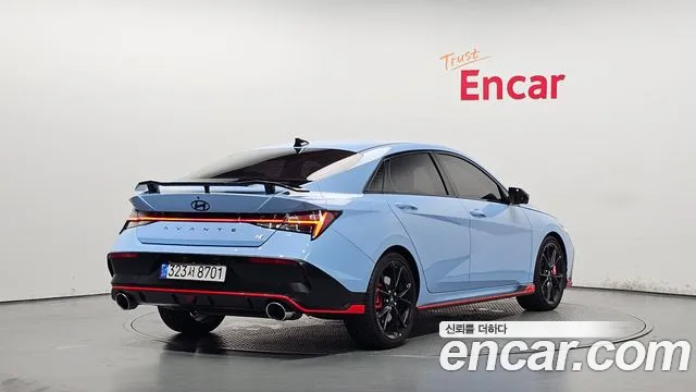 Hyundai AVANTE — Фото автомобиля 2