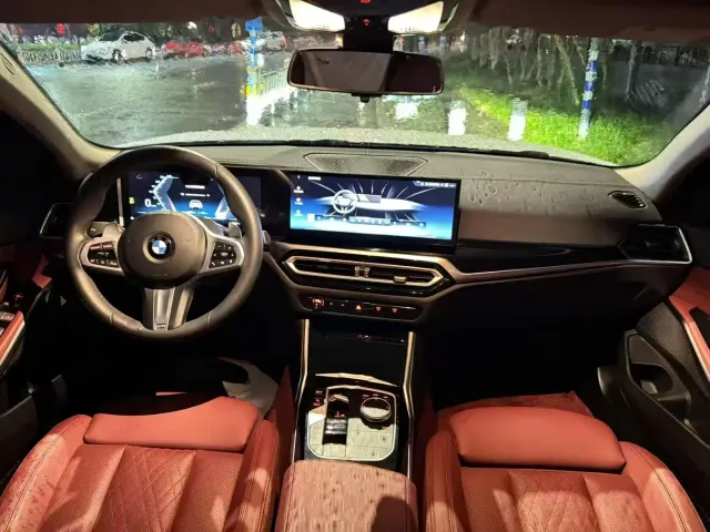 BMW 3 Series — Фото автомобиля 7
