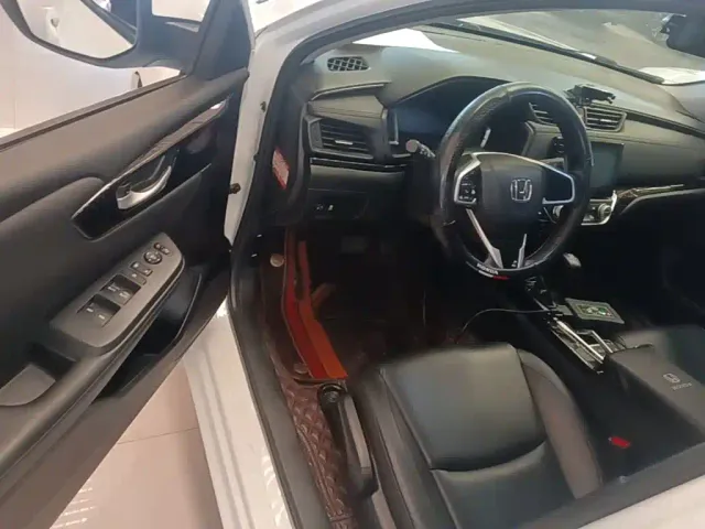 Honda Crider — Фото автомобиля 15
