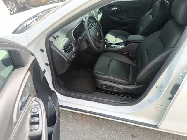 Chevrolet Malibu XL — Фото автомобиля 15