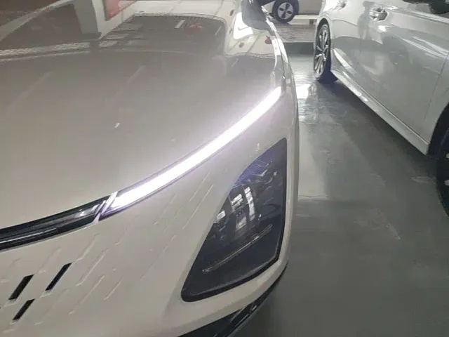 Wuling Starlight — Фото автомобиля 23