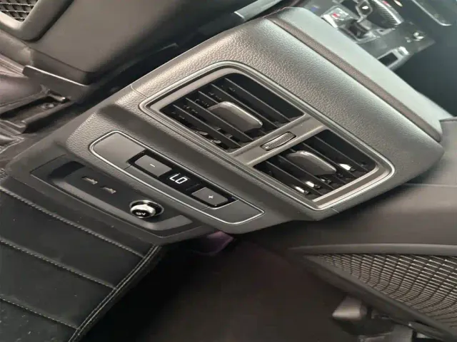 Audi Audi Q5L 2022 40T RS Kit Racing Speed Edition — Фото автомобиля 10