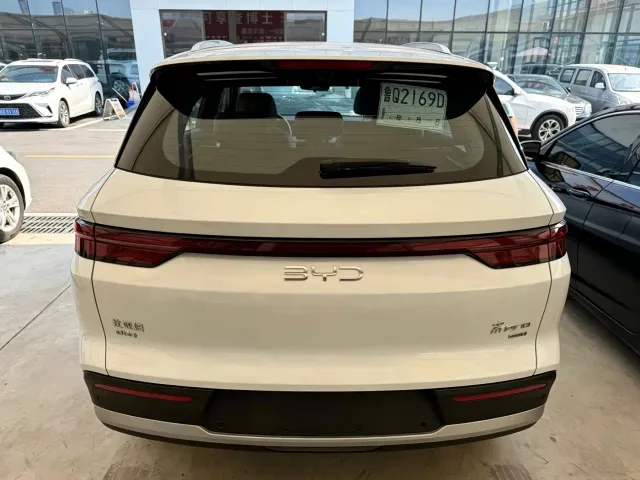 BYD Song Pro — Фото автомобиля 15