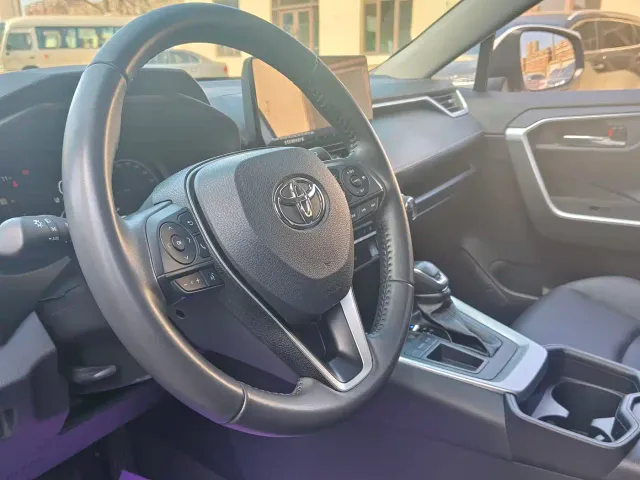 Toyota RAV4 Rongfang 2023 2.0L CVT FWD Style Plus Edition — Фото автомобиля 9