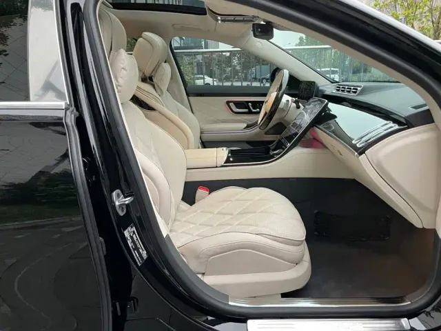Mercedes-Benz Maybach S-Class — Фото автомобиля 20