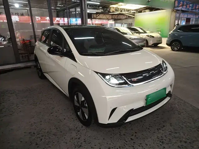 BYD Dolphin — Фото автомобиля 3