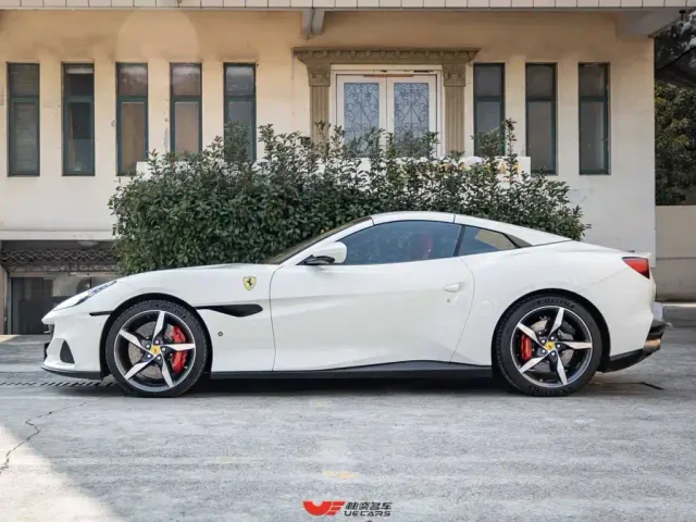 Ferrari Portofino — Фото автомобиля 8
