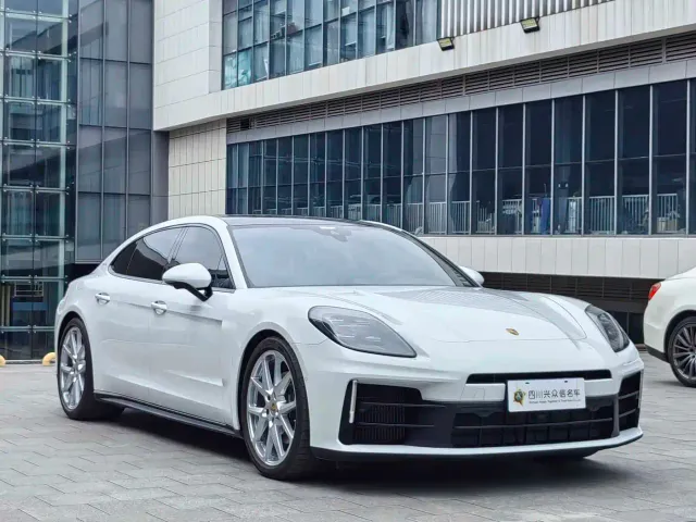 Porsche Panamera — Фото автомобиля 4