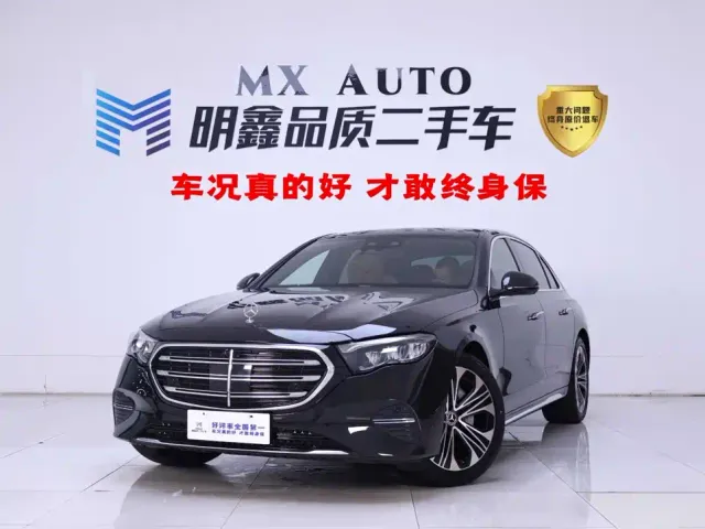 Фотография автомобиля — Mercedes-Benz E-Class
