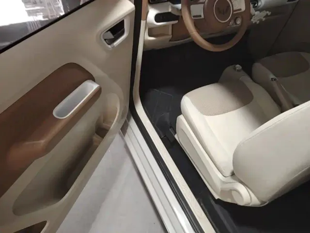 Wuling Hongguang Mini EV — Фото автомобиля 15