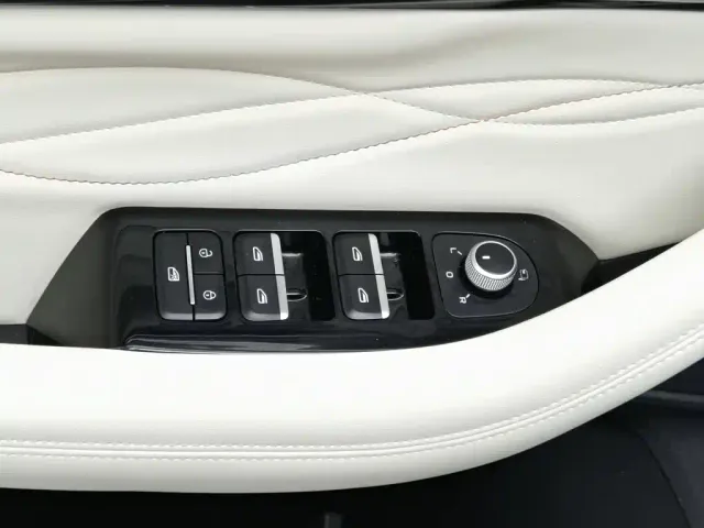 Geely Xingyue L — Фото автомобиля 9