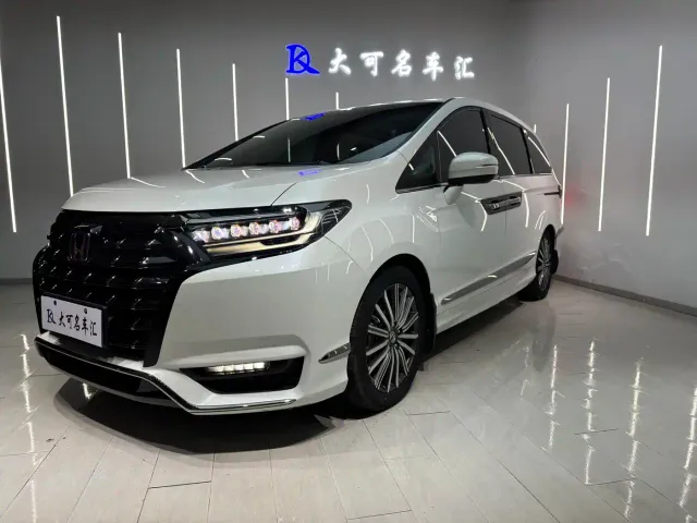 Фотография автомобиля — Honda Elysion