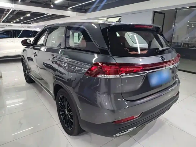 Changan CS75 — Фото автомобиля 4