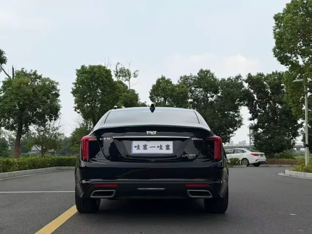 Cadillac CT5 — Фото автомобиля 5