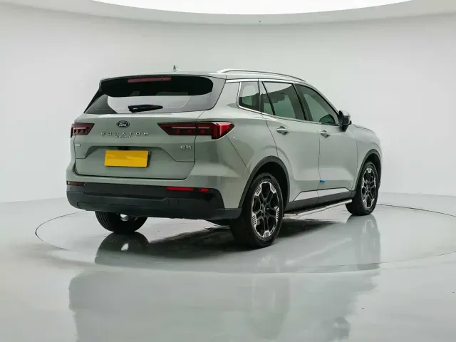 Ford Lingrui — Фото автомобиля 6
