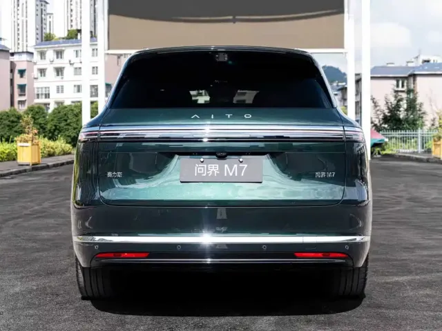 Aito M7 — Фото автомобиля 5
