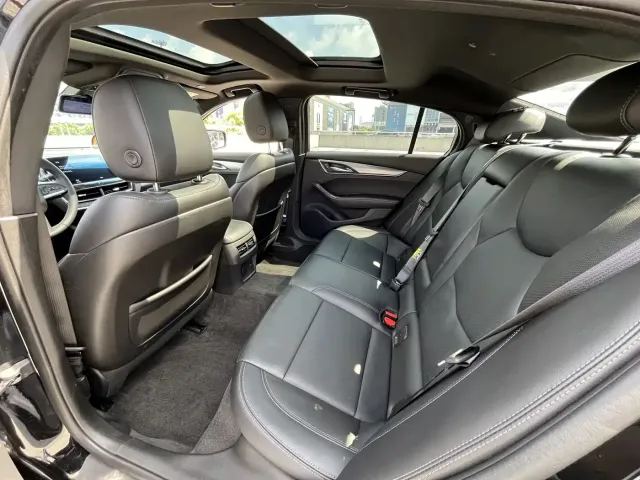 Cadillac CT5 — Фото автомобиля 7
