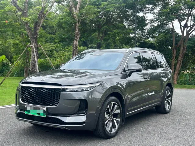 Фотография автомобиля — Li Auto ONE