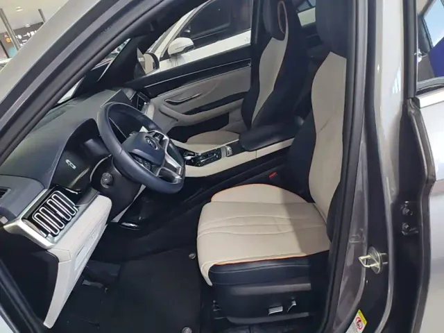 BYD Song PLUS — Фото автомобиля 14