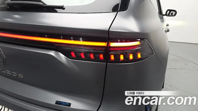 Renault-KoreaSamsung Grand Koleos Grand Koleos — Фото автомобиля 23