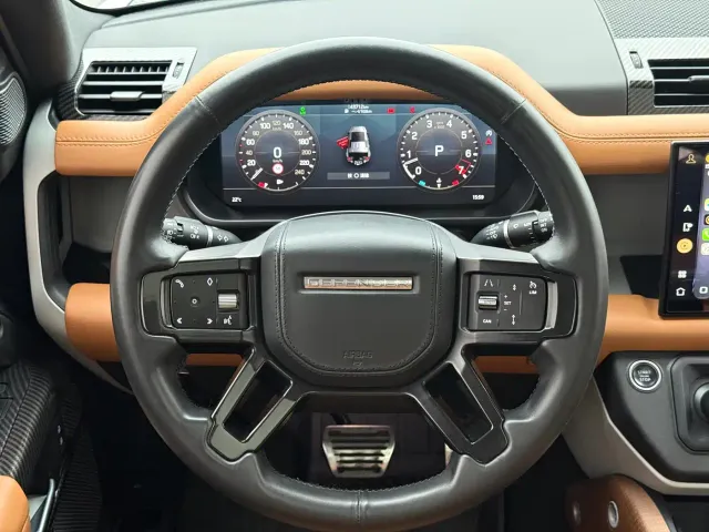 Land Rover Defender — Фото автомобиля 18