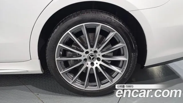 Mercedes-Benz S-Class S-класс W223 — Фото автомобиля 20