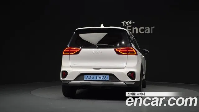 Kia Niro Niro Plus Earth — Фото автомобиля 4