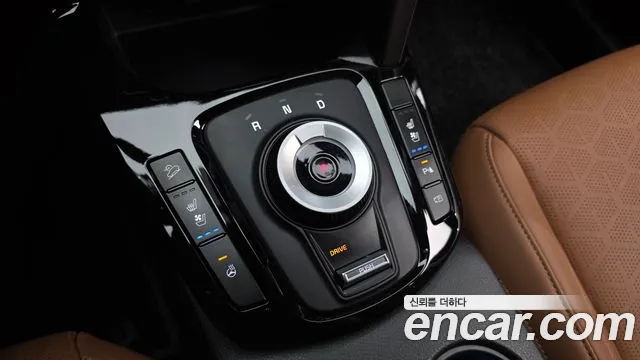 Kia Seltos — Фото автомобиля 12