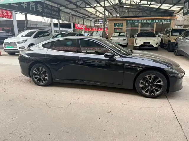 Xpeng P7 — Фото автомобиля 8