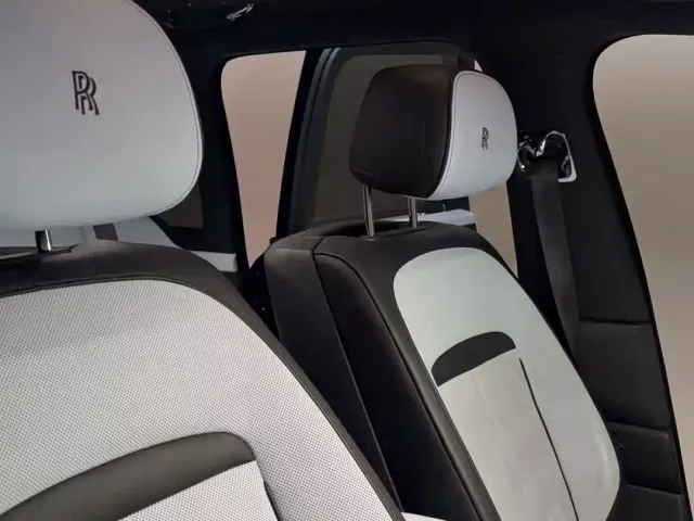Rolls-Royce Cullinan — Фото автомобиля 10