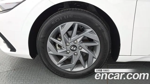 Hyundai Avante CN7 — Фото автомобиля 4