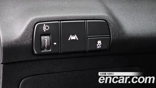 Hyundai Avante CN7 — Фото автомобиля 27