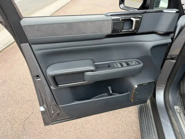 BYD FangChengBao Leopard 5 — Фото автомобиля 6